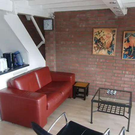 59 Holiday home *